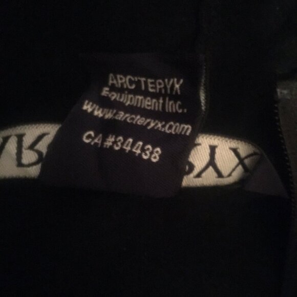 arc'teryx epsilon jacket men hooded - Picture 6 of 8